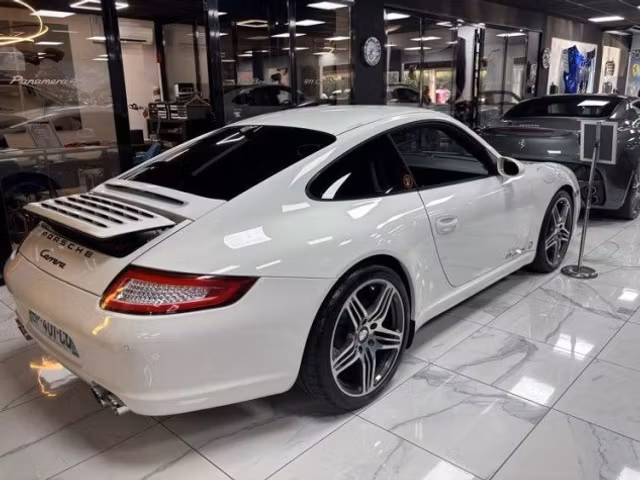 Porsche 911 Carrera 3.6 325