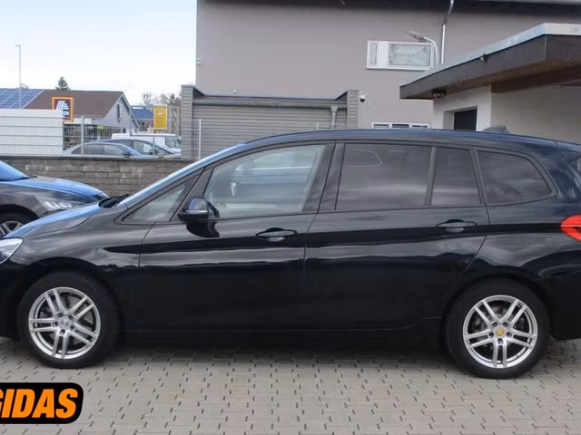 BMW Série 2 220d 2.0 218