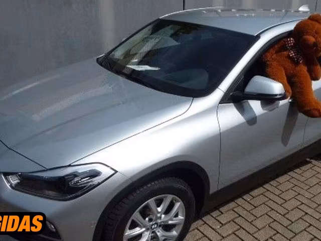 BMW X2 18i 1.5 sDrive