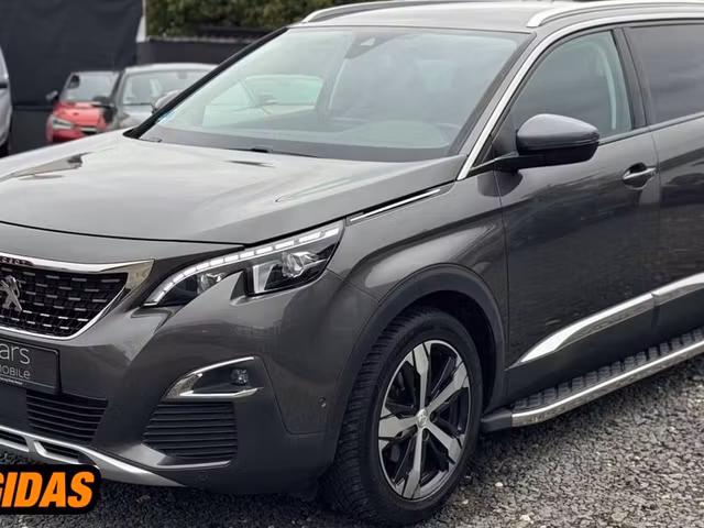 Peugeot 5008 1.5 HDi 130