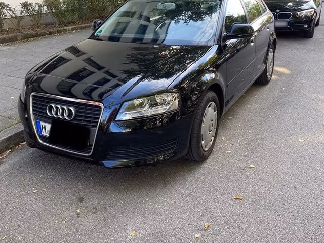 Audi A3 1.6 102