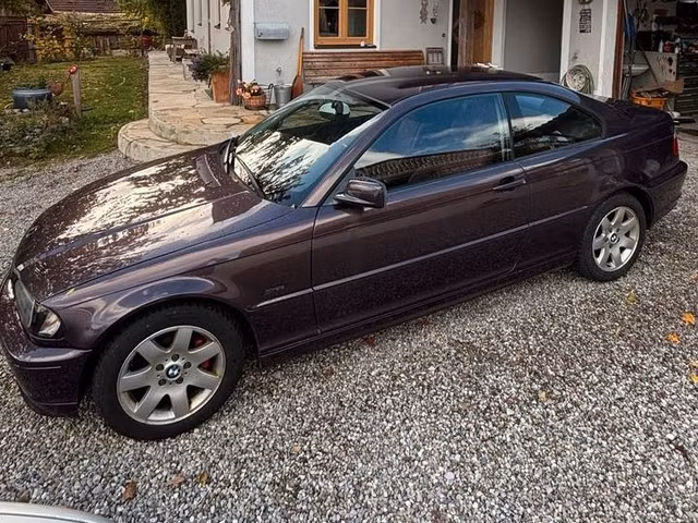 BMW Série 3 318i 2.0 143