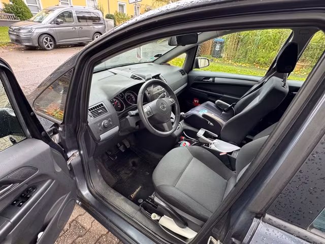 Opel Zafira 1.8 140