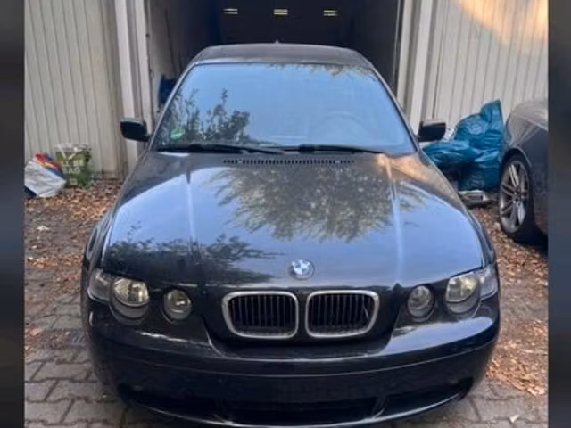 BMW Série 3 318i 2.0 143