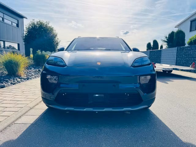 Porsche Macan 
