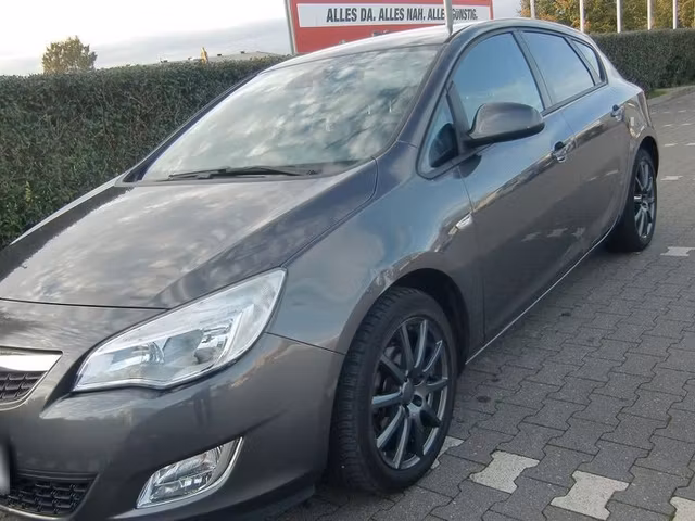 Opel Astra 1.4 140 Edition