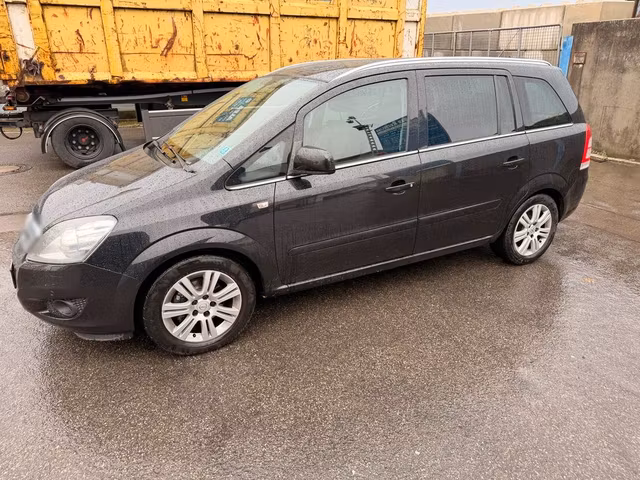 Opel Zafira 1.8 140