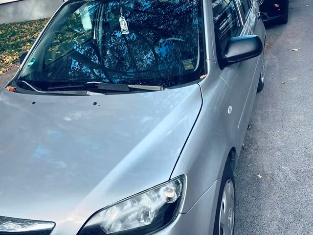 Mazda Mazda2 