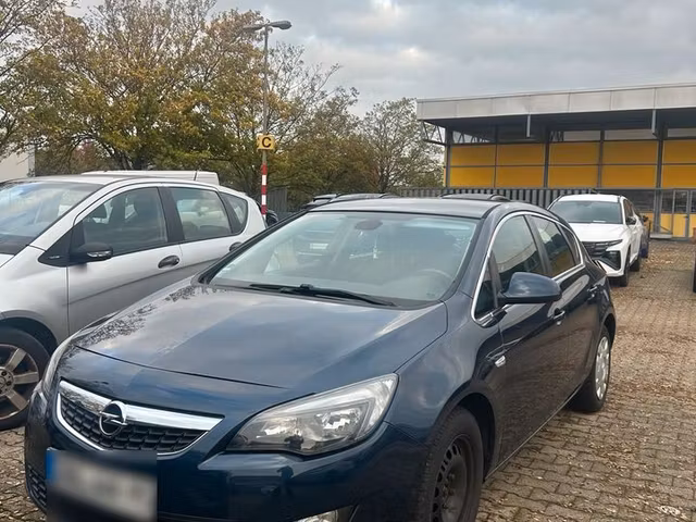 Opel Astra 1.6 180 Sport