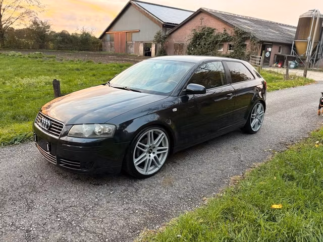 Audi A3 2.0 FSI 150