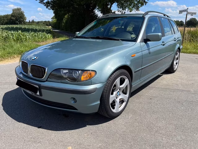 BMW Série 3 320i 2.2 170