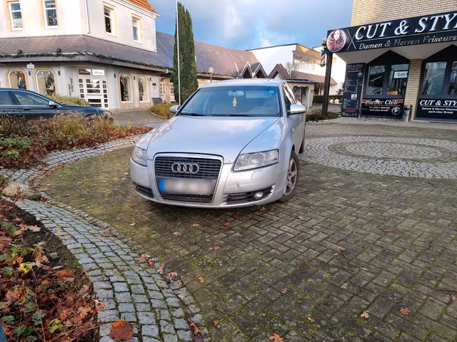 Audi A6 V6 2.7 FSI 220