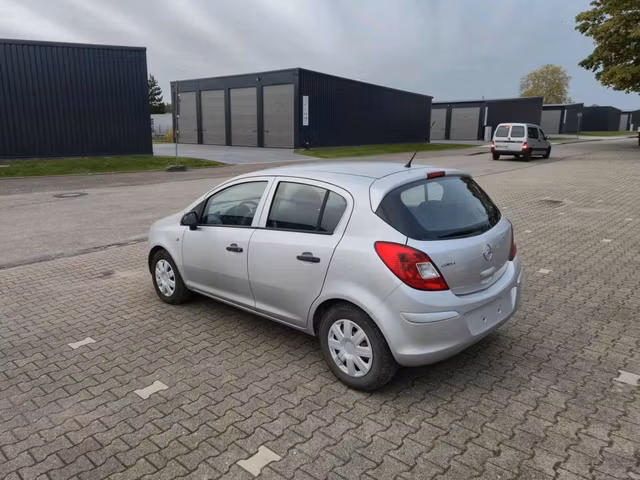 Opel Corsa 1.2 80 Top