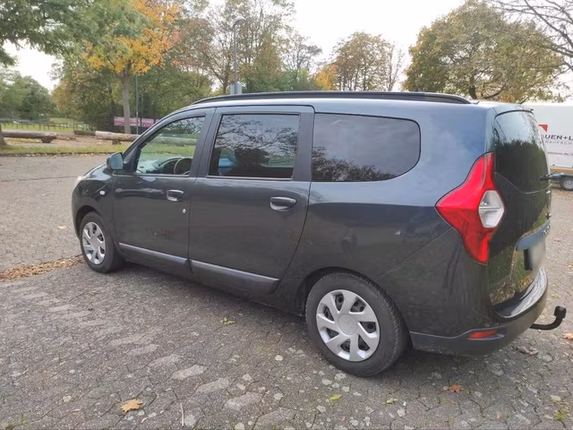 Dacia Lodgy 1.6 MPI 82