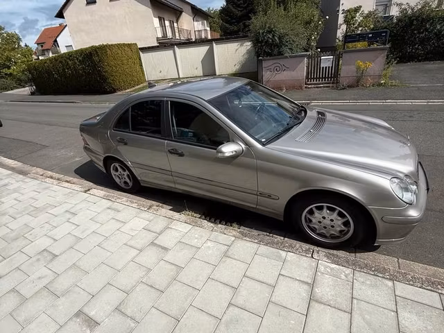 Mercedes-Benz Classe C C 220 2.1 150
