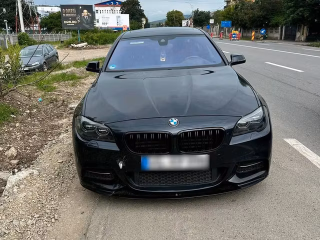 BMW Série 5 550i V8 4.4 407 xDrive