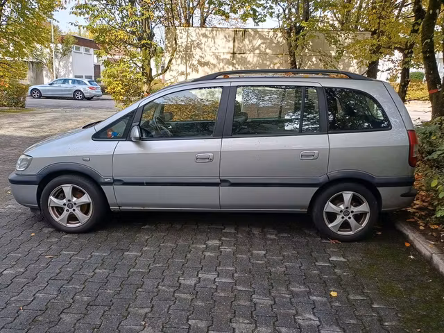 Opel Zafira 1.8 125