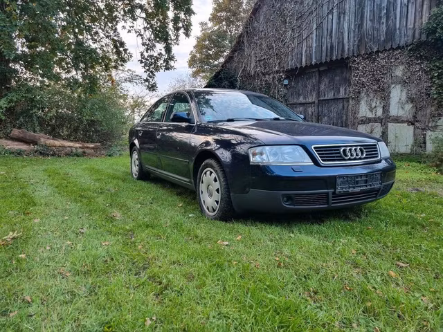 Audi A6 V6 2.4 165