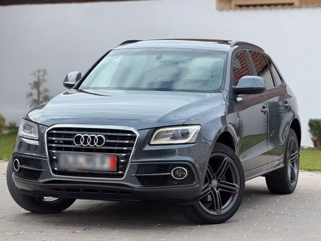 Audi Q5 2.0 TDI 177 S line quattro