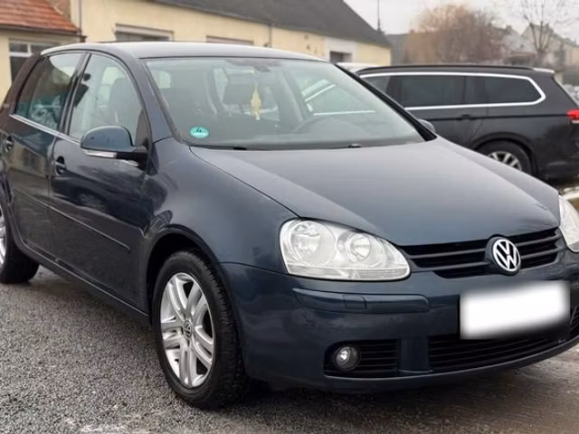 Volkswagen Golf 1.6 102