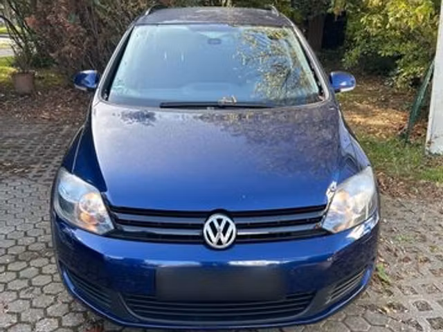 Volkswagen Golf 1.6 TDI 105