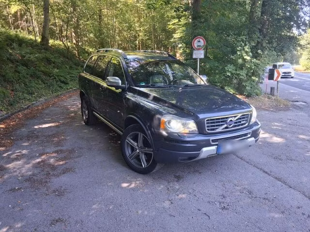 Volvo XC90 D5 2.4 200 4x4