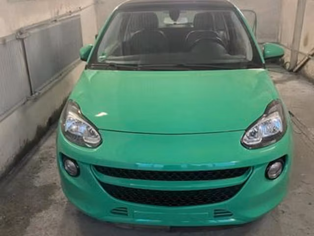 Opel Adam