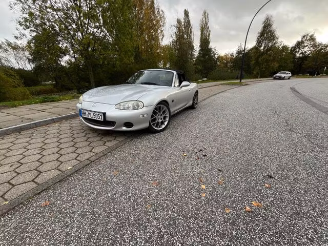 Mazda MX5 1.6 110