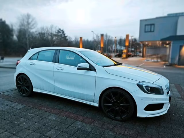 Mercedes-Benz Classe A A 200 1.6 156