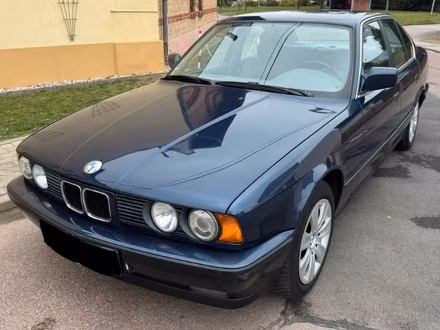 BMW Série 5 520i 2.0 150
