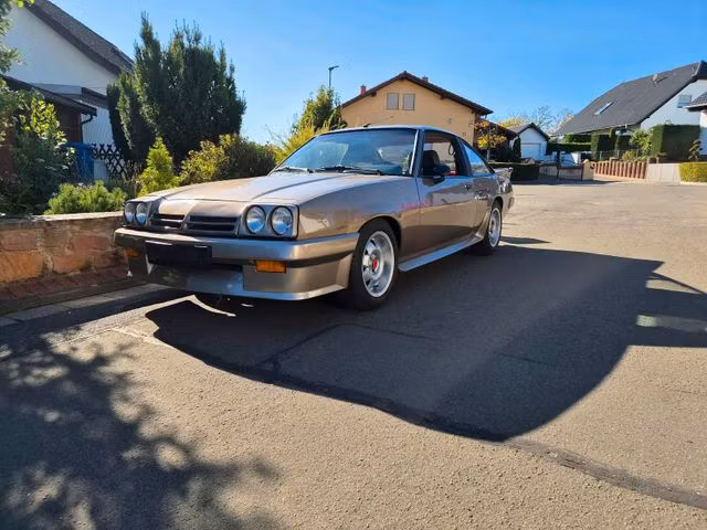 Opel Manta GSI