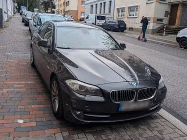 BMW Série 5 530d 3.0 245