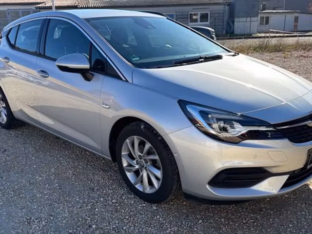 Opel Astra 1.2 Elegance
