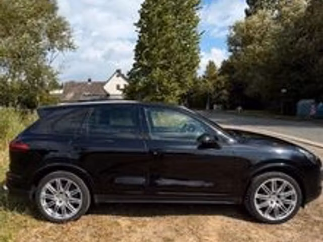 Porsche Cayenne V6 3.0 262 4x4