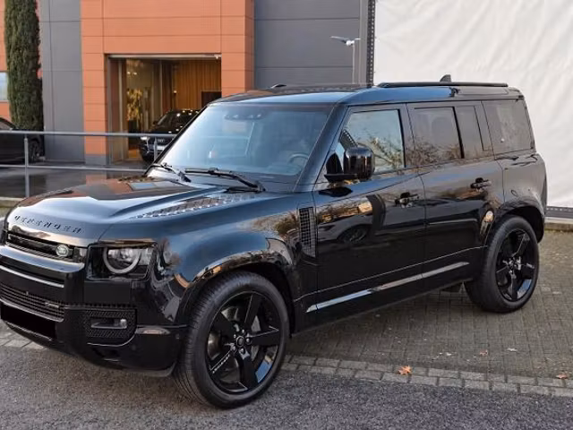 Land Rover Defender D300 3.0 300 4x4