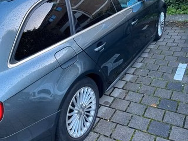 Audi A4 V6 3.0 TDI 245 S line quattro