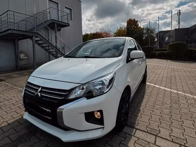 Mitsubishi Space Star 71