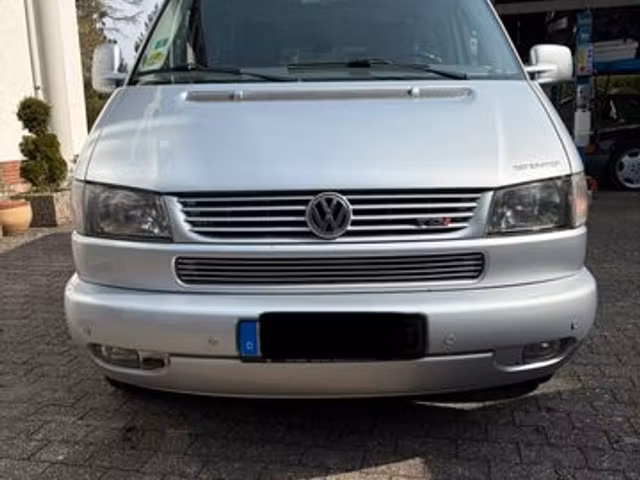 Volkswagen Transporter T4 2.5 TDI 150 Confortline