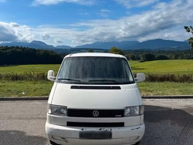 Volkswagen Combi 2.5 TDI 102