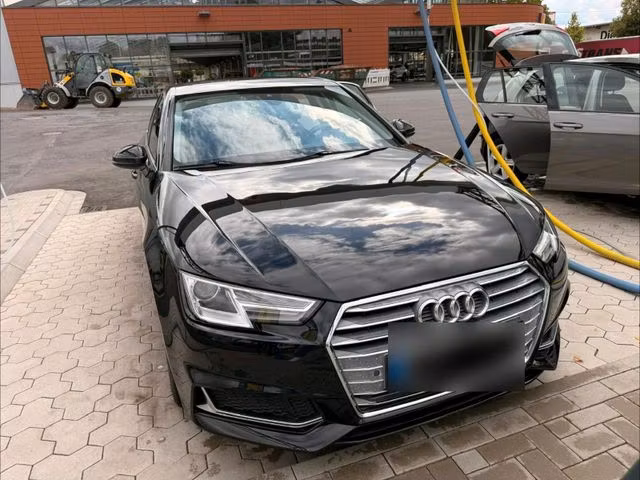 Audi A4 35 TDI 2.0 TDI 150