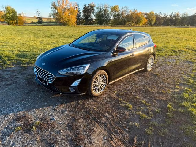 Ford Focus 1.0 125