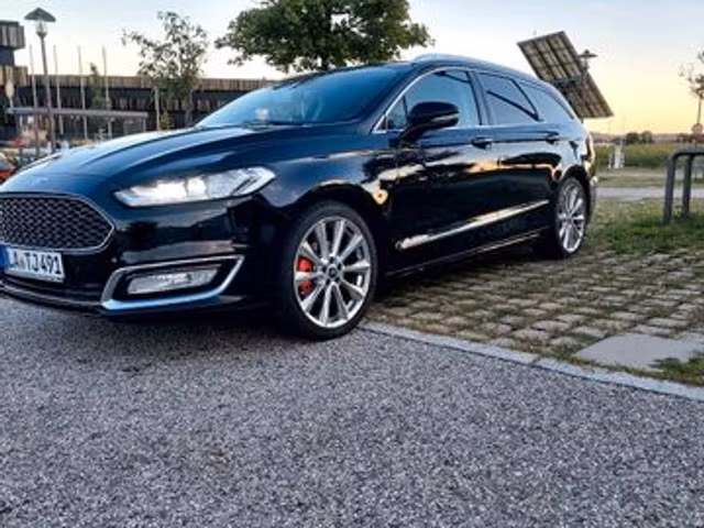 Ford Mondeo 2.0 TDCi 210 Vignale