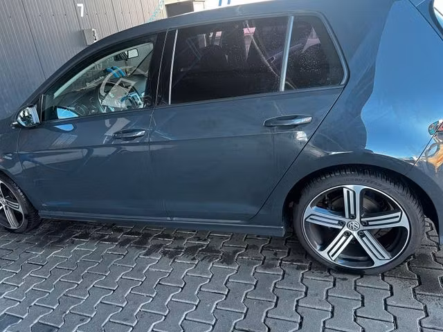 Volkswagen Golf 1.4 TSI 140 R-Line