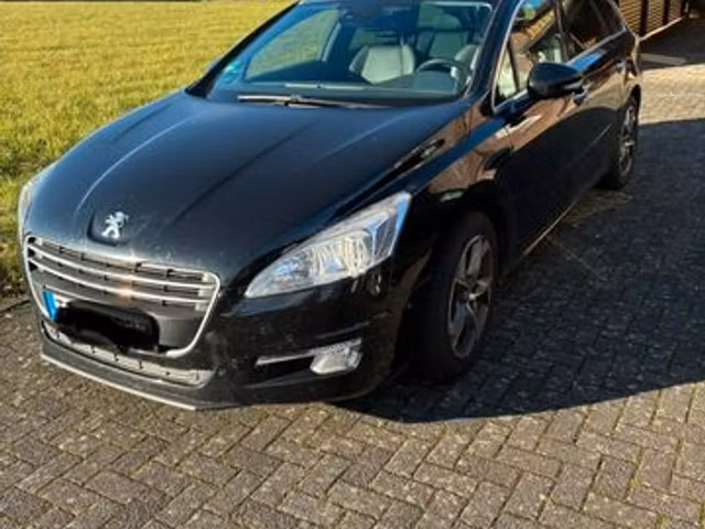 Peugeot 508 2.0 HDi 140