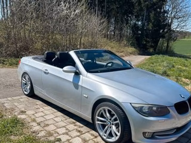 BMW Série 3 330i 3.0 272