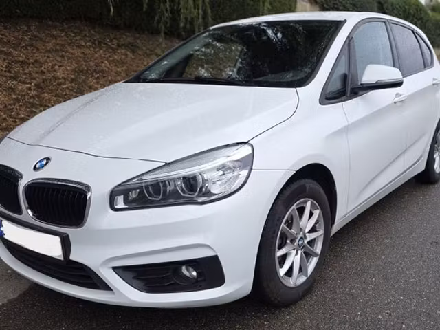 BMW Série 2 218i 1.5 136