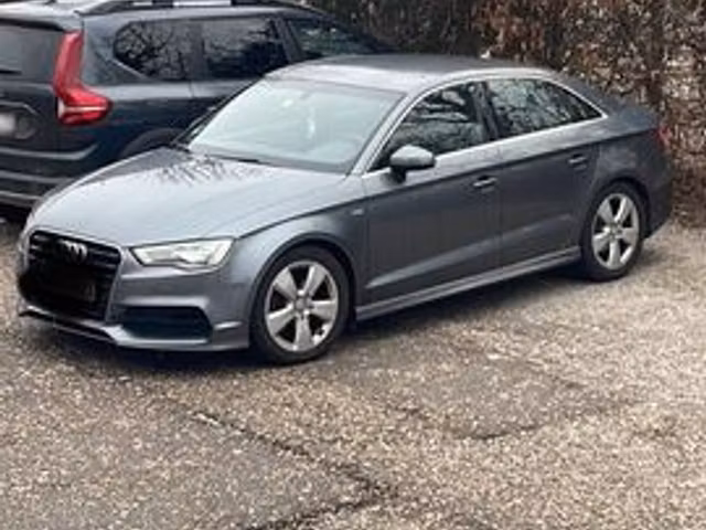 Audi A3 2.0 S line
