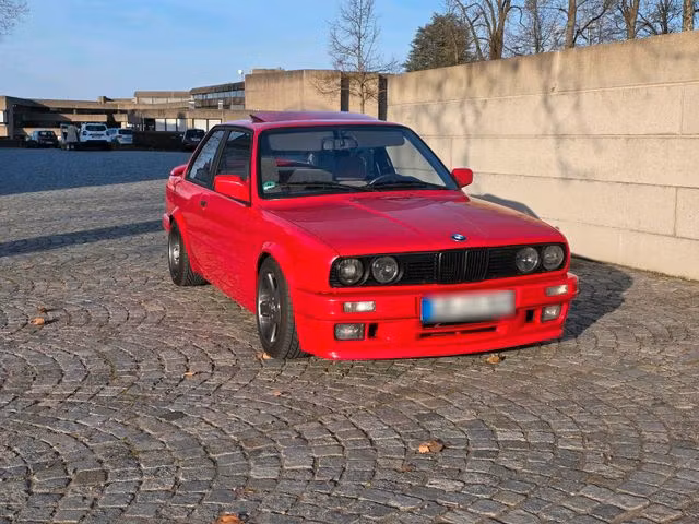 BMW Série 3 318IS