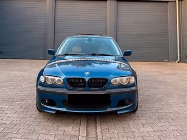 BMW Série 3 325i 2.5 192