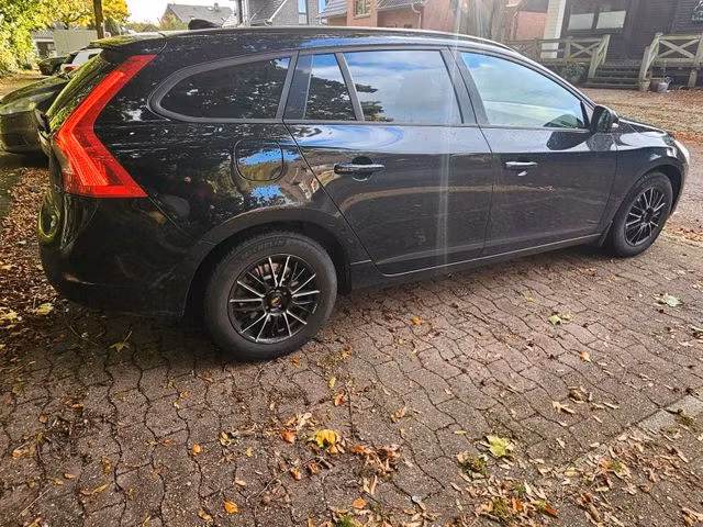 Volvo V60 T3 1.6 150